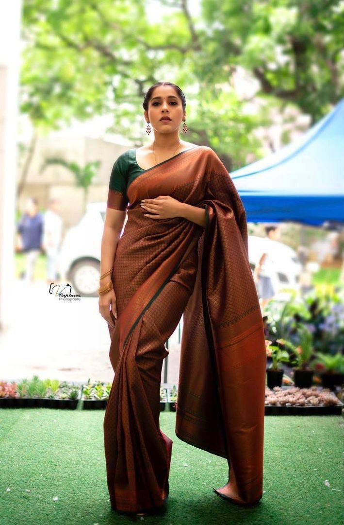 Kanjivaram Silk Blend Brown Saree - A Tapestry of Tradition and Elegance